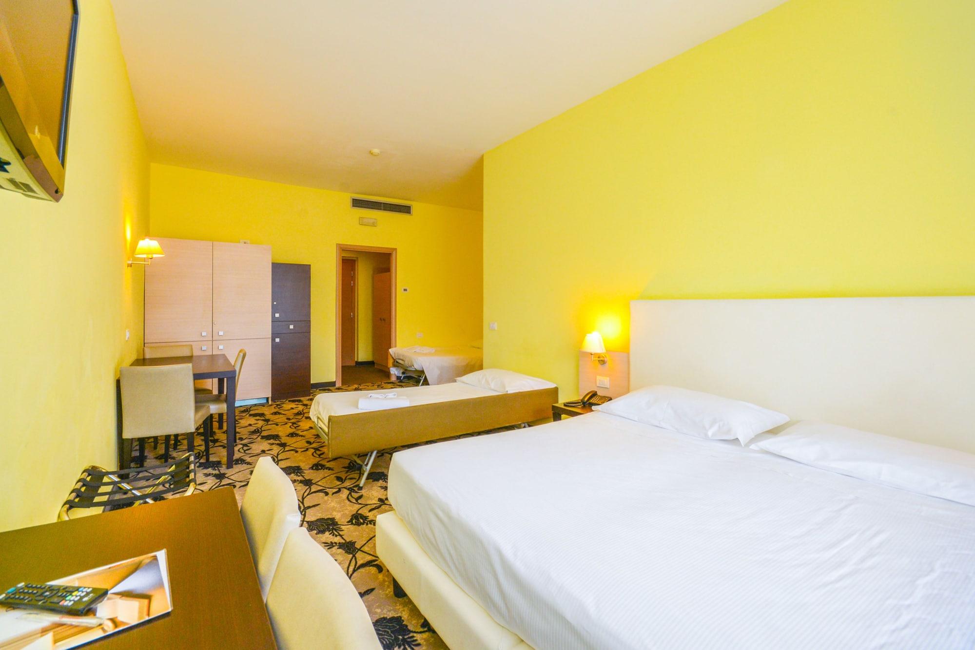 ברשה Regal Hotel מראה חיצוני תמונה